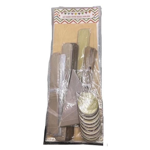 28 Piece Neutral Decor Pack - Champagne / Brown / White - Birthday / Baby Shower - Picture 5 of 5